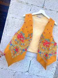 Image 1 of Chaleco feito a man. FOLIADA63. Talla L/XL