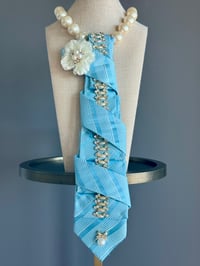 Image 2 of Seaside Heiress