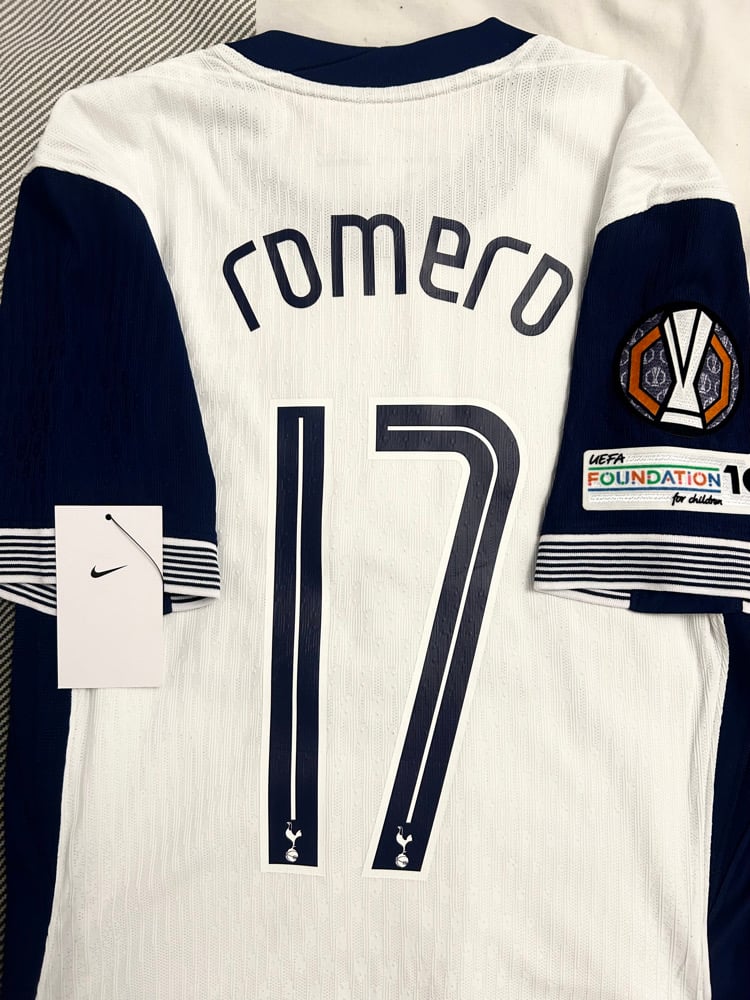 Image of PRE ORDER: Tottenham Hotspur “ROMERO 17” Vaporknit 2024/25 Home Europa Final Shirt (S)