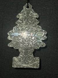 Image 2 of S10 front view/ s10 logo