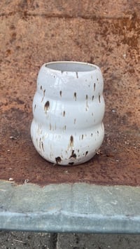 Image 3 of Vase Mellem Fransk Nougat