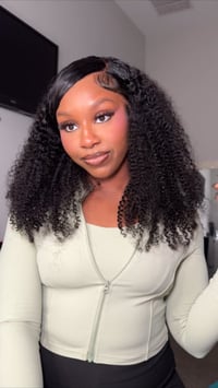 Image 2 of 360 frontal kinky curly water wave wig 20” 