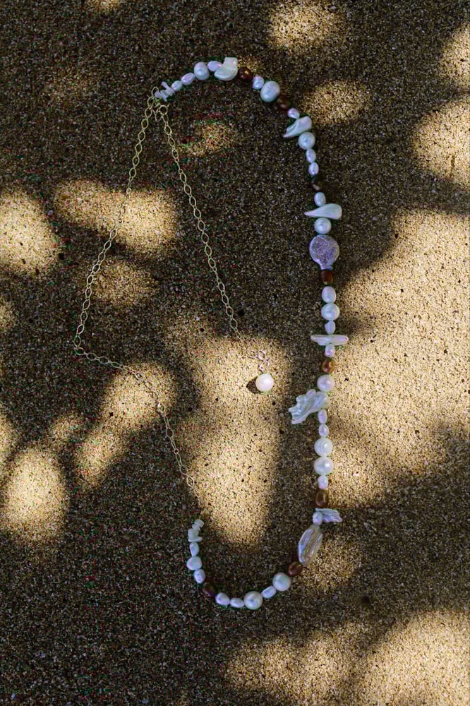 Image of The pearly waist chain 