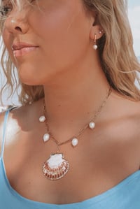 Image 1 of Sunkissed Pearl Necklace