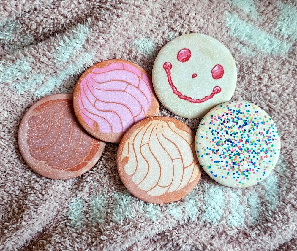 Image of Concha Pin Badges