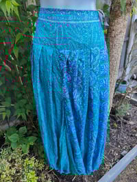 Image 8 of Milan Hareem/ Bloomer/ Balloon trousers with matching head scarf turquoise and jade