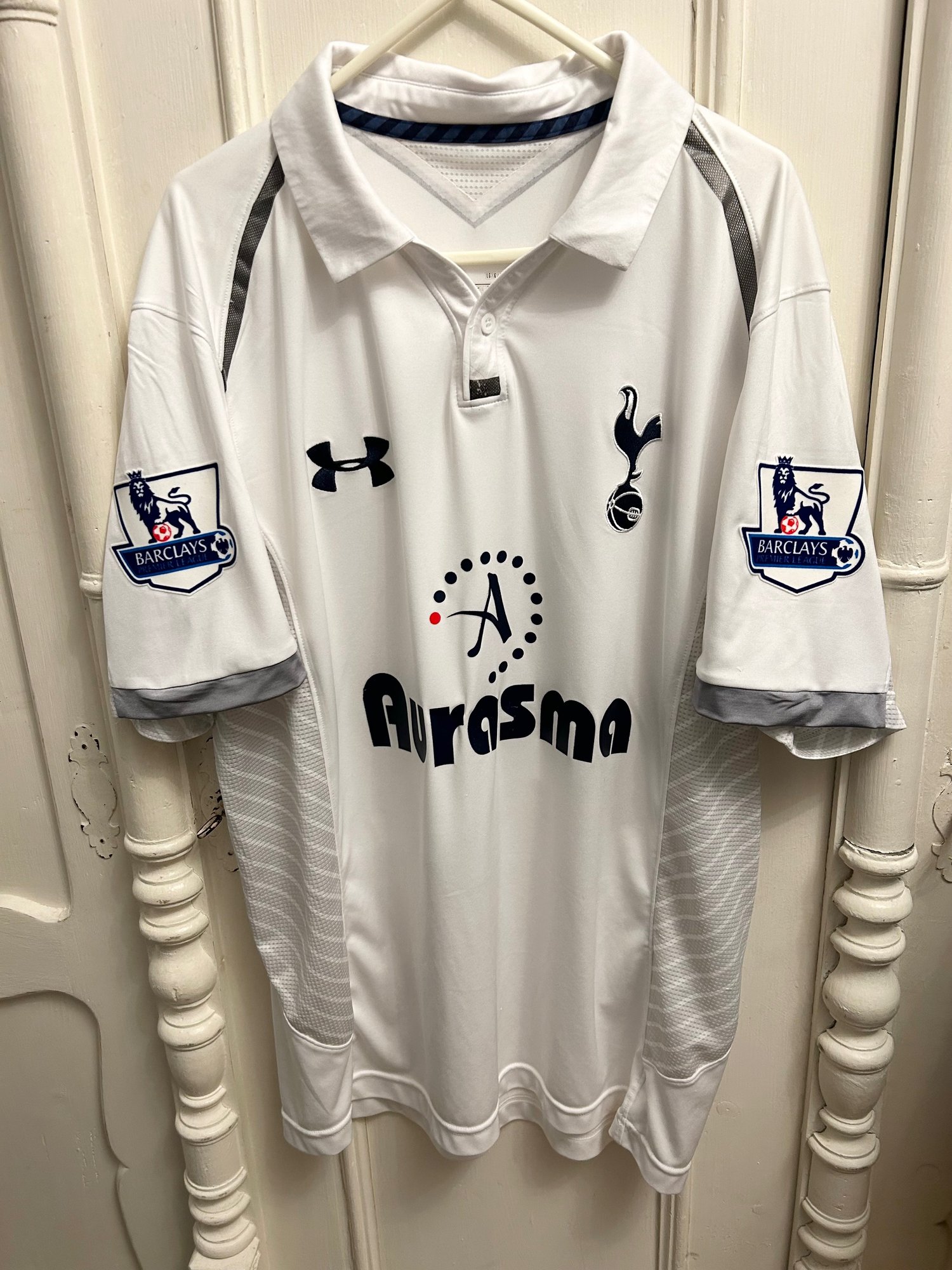 Image of Tottenham Hotspur “BALE 11” 2012/13 Home Shirt + PL patches (L)