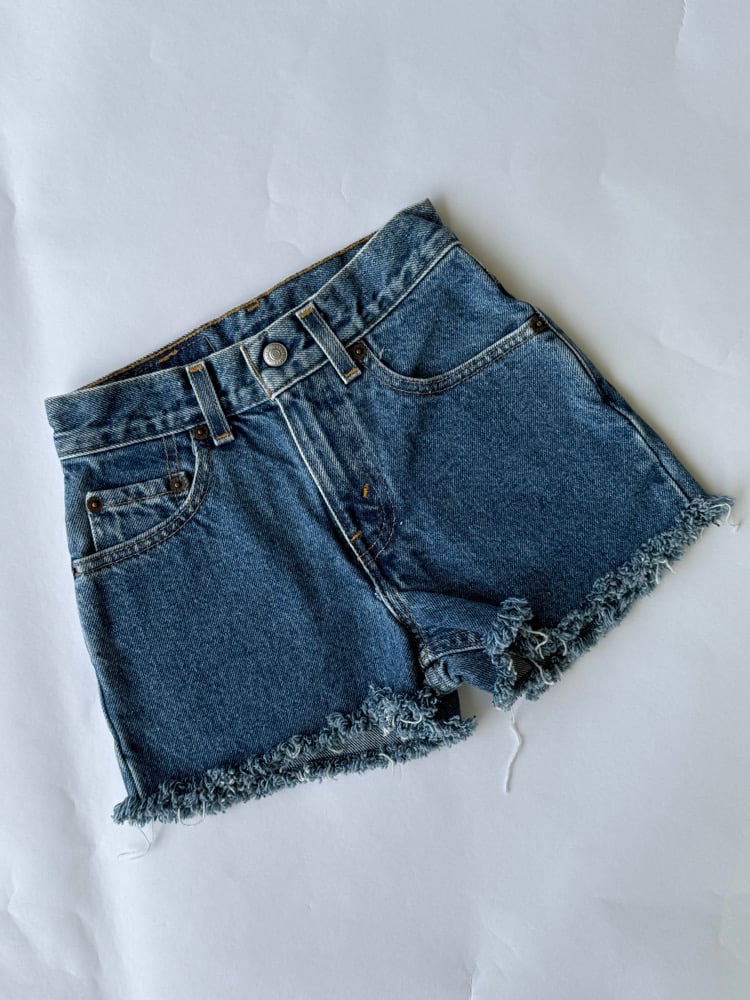 Image of Vintage 550 Levi's Cut Offs Size 10 SLIM
