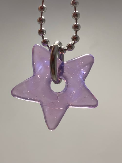 Image of opaline purple star