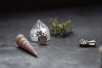Image 1 of Môr: Cragen Pendant