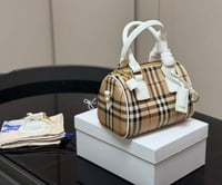 Small burberrrry bag