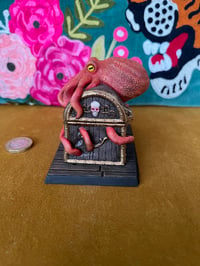 Image 4 of Large Octo dice vault - trinket box 