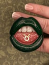 PHONE GRIP - Deep Green Lips With Silver Shimmer And Taurus Zodiac