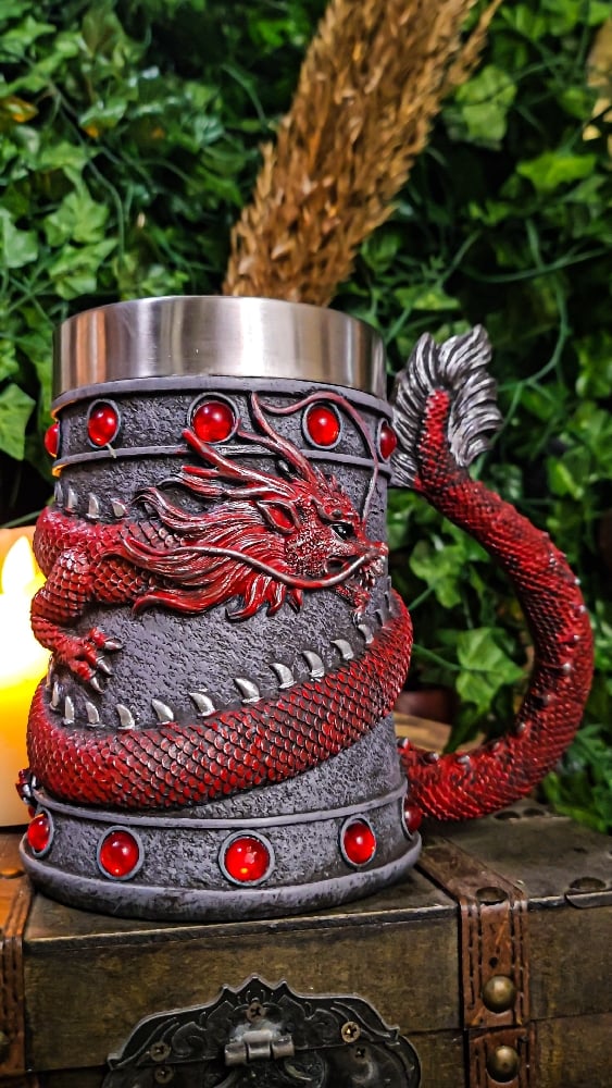 👑The Armored Kingdom Crimson Red Wrapped Dragon Mug