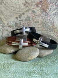 Image 1 of Double Strand Cross 