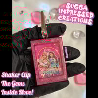 Image 3 of Barbie As The Princess & The Pauper  Shaker Clip