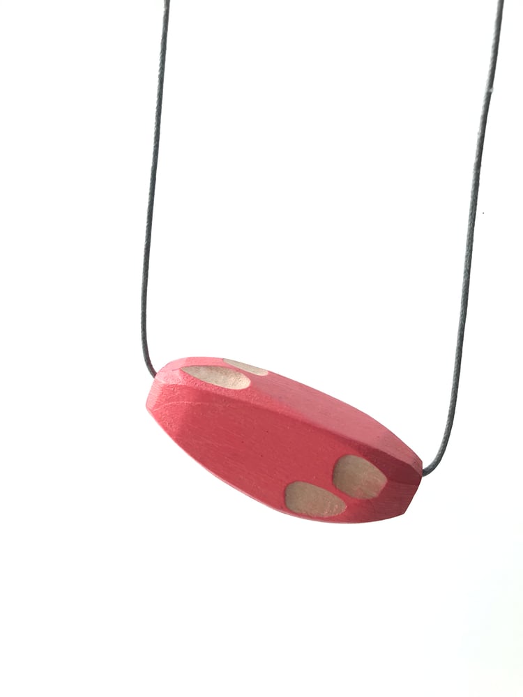 Image of Wooden pendant - pink