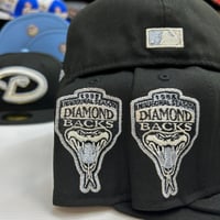 Image 4 of New Era 59Fifty Black - Glow 