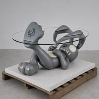 Image 2 of Bunny table gris métal 