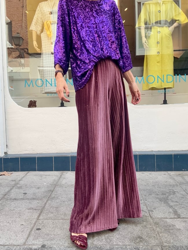 DARK PINK PLEATED VELVET PANTS