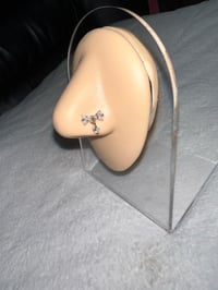 Tuxedo Nose Stud