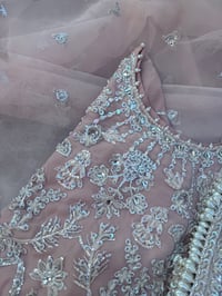 Image 12 of ariana