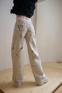 Image 1 of JEANS 05