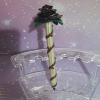 Black rose pen