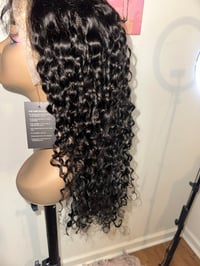 Image 2 of 22 inch water wave wigs 