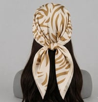 Image 1 of Zebra print