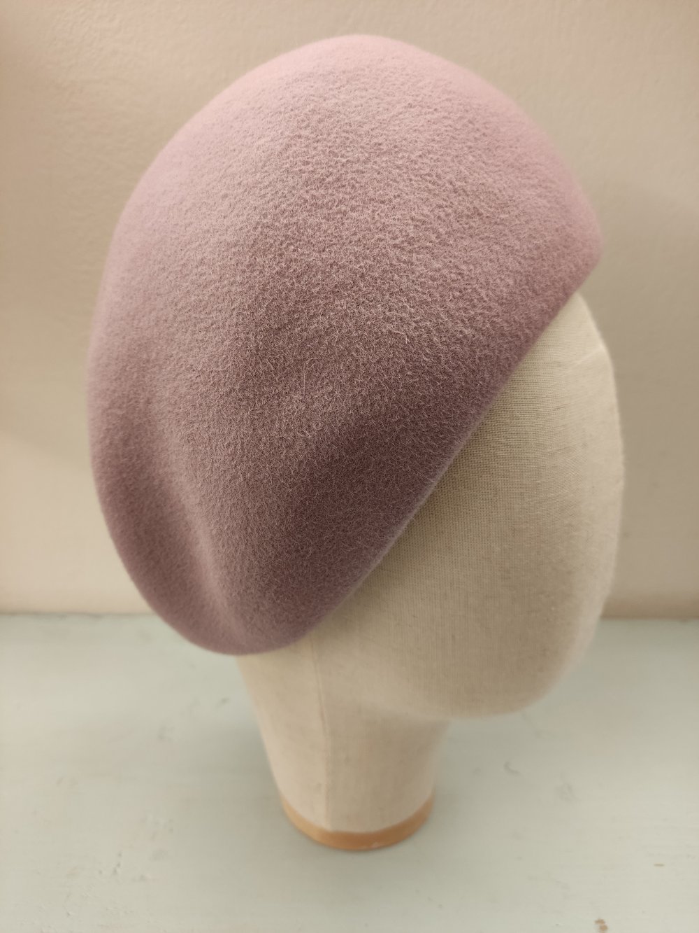 Image of Cappello conchiglia rosa