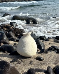 Image 3 of Jarrón Espuma