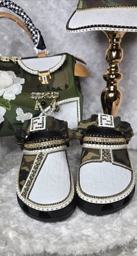 Image 4 of Size 9 White & Camo Fierce & Fab Crocs, Speedy, Hat