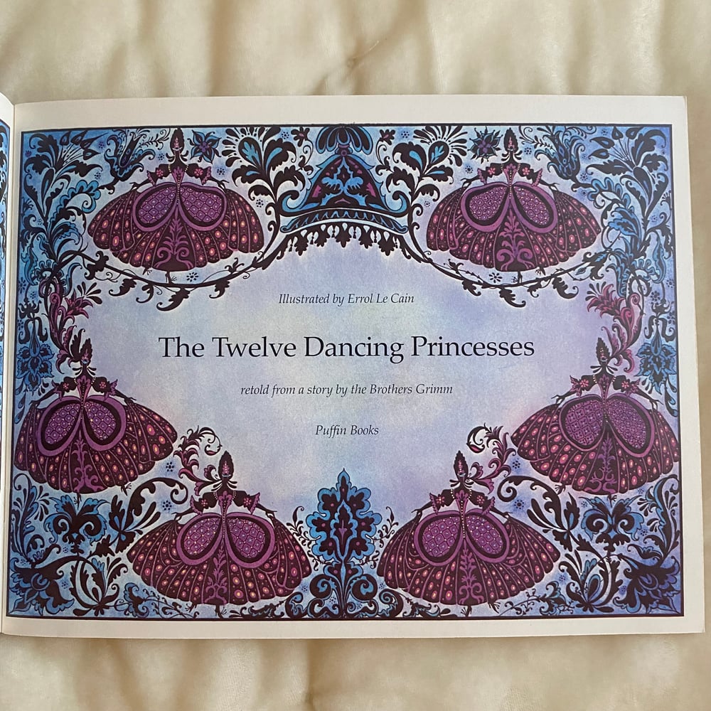 Image of The Twelve Dancing Princesses Illustrated by Errol Le Cain (1981) Rare, Collectible