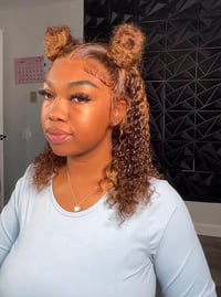 Image 1 of 16” 13x6 Deep Curly Highlighted Wig (Toyere)