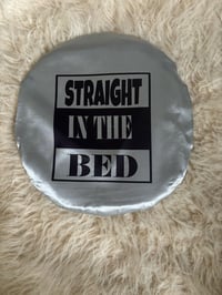 Image 3 of Straight in BED