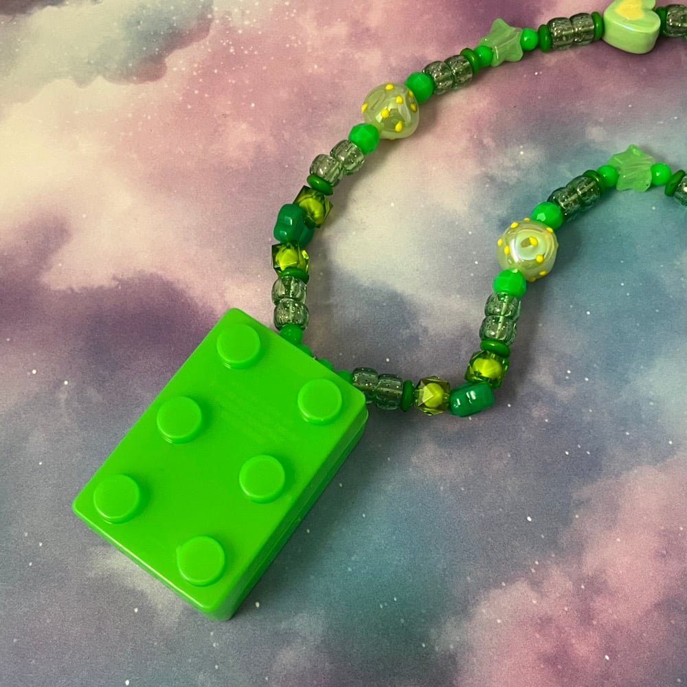 Image of Capsule Building Block Kandi Necklace Storage Brick