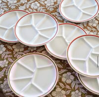 Image 1 of Assiettes à hors d’œuvre ou fondue Giens