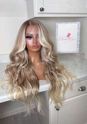 Image of Hillary luxury free part (pre order)