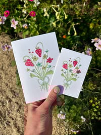Berry Bouquet Card