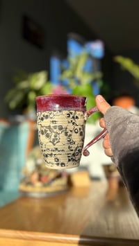 Image 3 of Skull mug 02