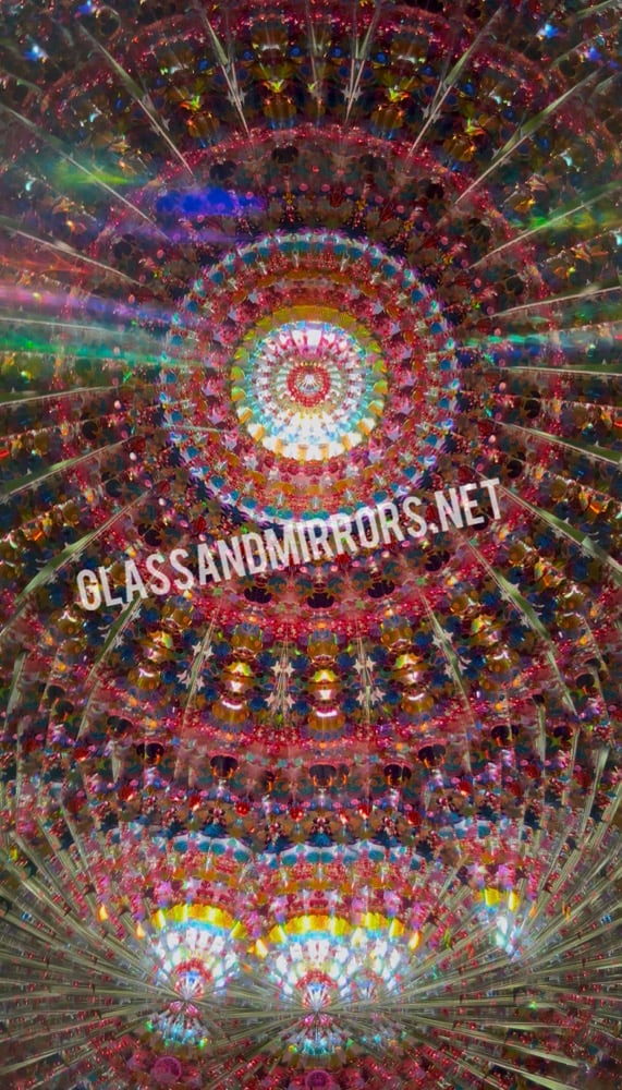 Image of Sunset Aura Kaleidoscope (XL)