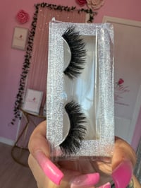 Image 6 of Double stacked lashes (Ella) 