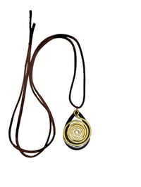 Nzema Résine ovale (doré) copy