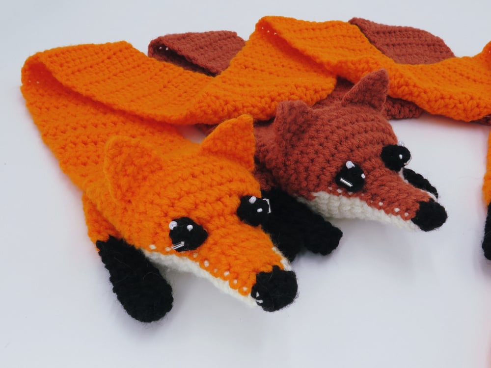 Image of Fox Scarf 