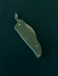 Image 2 of Esquincle W Olive (folder)