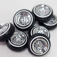 Image 2 of 1:64 scale 30 spoke KO (2 sets)