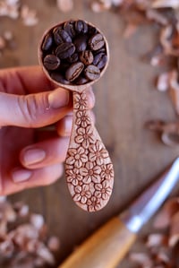 Image 9 of Floral Coffee Scoop 