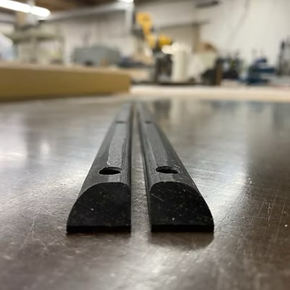 Image of LiLjawns ::: Skinny Moth Jawns