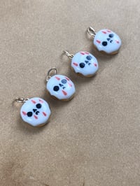 Image 2 of Tiny Bloody Skulls - gold lustre 